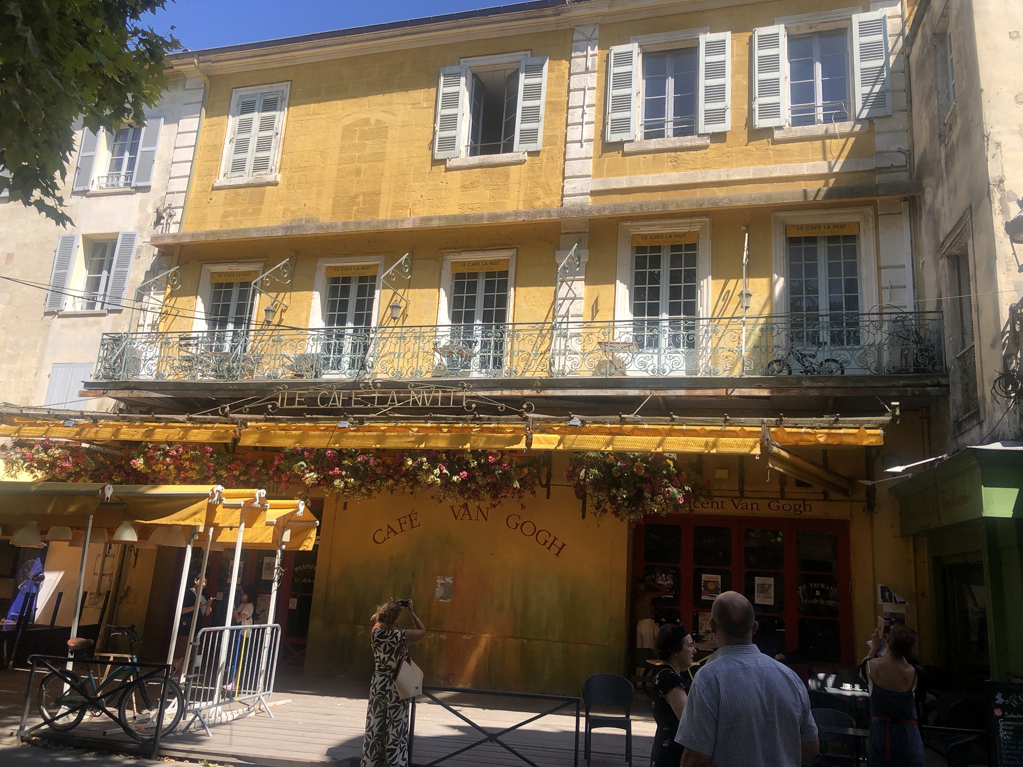 Cafe Van Gogh